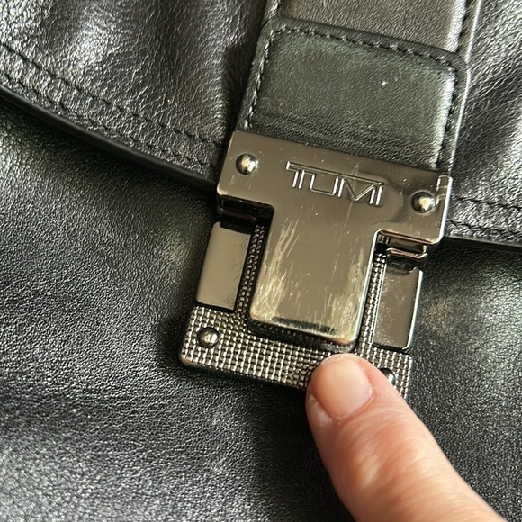 Tumi Leather Laptop Briefcase Beacon Hill Bag. Black Quality Leather. - Picture 13 of 16